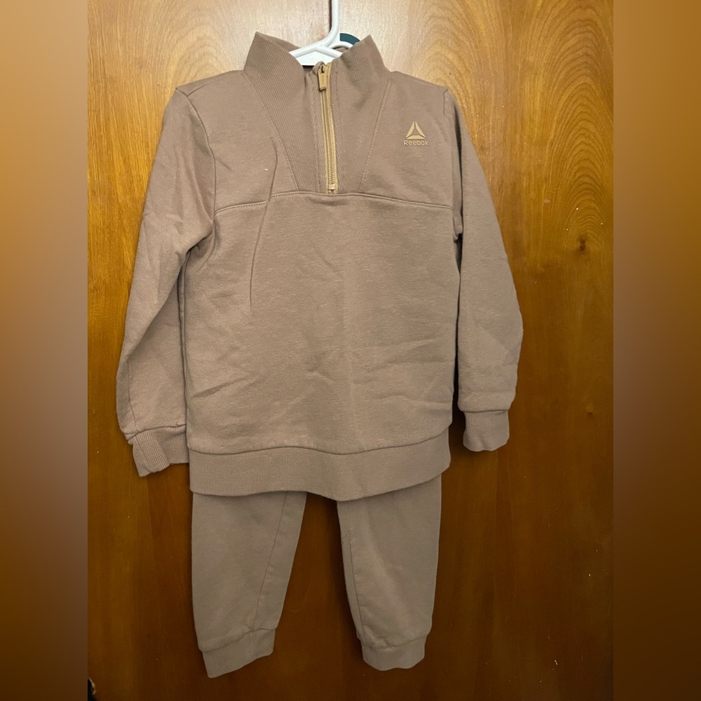 Reebok Kids Tan Matching sweatpants set